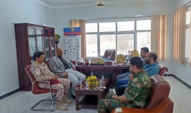 اجتماع موسع في هيئة مصائد البحر العربي يبحث الانتهاكات التي يتعرض لها الصيادين.