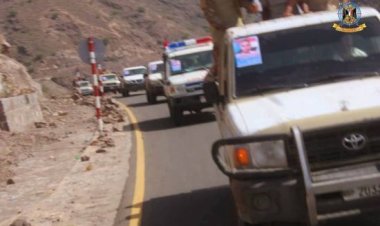 أبناء الضالع يشيعون جثمان الشهيد أحمد ناجي بموكب جنائزي