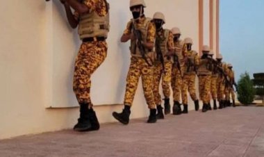 كلية الشرطة حضرموت تختتم دورة متخصصة في "المداهمات والاعتقالات"