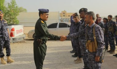 نائب مدير عام الأمن بوادي حضرموت يتفقد الوحدات الأمنية بمناسبة عيد الاضحى المبارك
