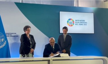 وزير المياه والبيئة يوقّع على انضمام اليمن لاتفاقية التنوع البيولوجي البحري