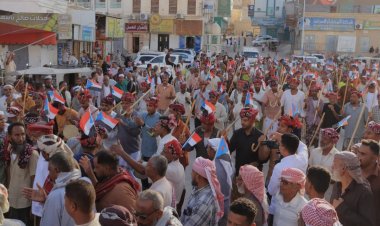 برعاية الزُبيدي.. حافة السحيل للألعاب الشعبية الشبواني تقيم ترويحه عراض الشعار