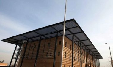 تحسباً لمخاطر أمنية.. واشنطن تخلي سفارتها في العراق