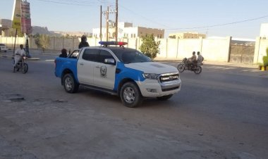 شرطة سيئون تضبط متهمين بسرقة عدد 35 بطارية وتستعيد دراجة نارية مسروقة