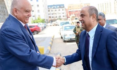 الوالي: العلاوات والتسويات قيد الإنجاز .. وأولوية لقطاعات التعليم والصحة