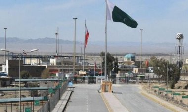 اكستان تغلق حدودها مع إيران بسبب التصعيد مع إسرائيل