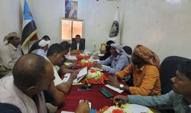 تنفيذية انتقالي سقطرى تناقش مستوى أداء إداراتها ومدى تنفيذها للأنشطة المقررة