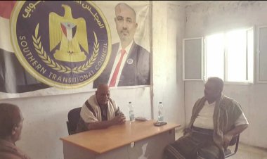 انتقالي لودر يناقش مع وكيل المحافظة الجنيدي الجوانب الخدمية والأمنية بالمديرية