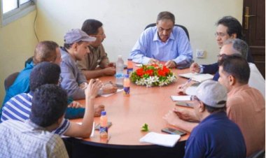 الكليبي يلتقي خريجي الكلية الحربية من قوات دفاع شبوة ويشيد بدورهم المرتقب في الميدان