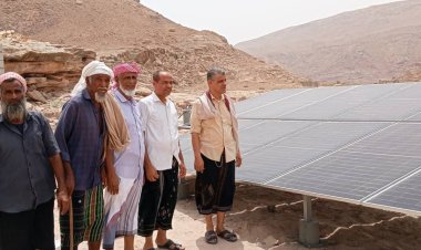 مدير عام مديرية غيل باوزير يدشّن مشروع مياه شرب في مناطق نائية