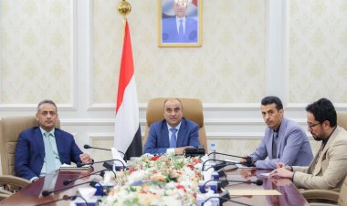 رئيس الوزراء يستعرض مع وزير الدولة البريطاني علاقات التعاون المشتركة