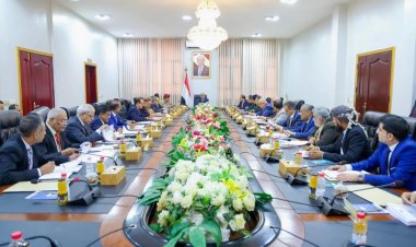 مجلس الوزراء يقف أمام الأوضاع الاقتصادية والخدمية ويتخذ عدداً من القرارات