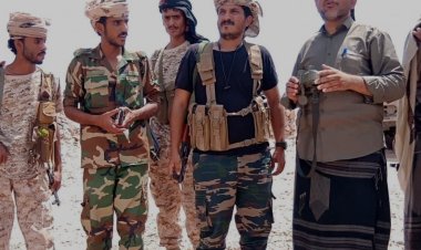 رئيس تنفيذية انتقالي الصعيد يتفقد مواقع اللواء السادس صاعقة بالمصينعة