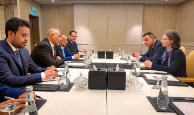 الرئيس الزُبيدي يبحث مع السفيرة الفرنسية جهود دعم الاقتصاد والتنمية في بلادنا