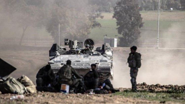 الجيش الإسرائيلي يرد على اتهامه بإطلاق النار قرب مركز مساعدات