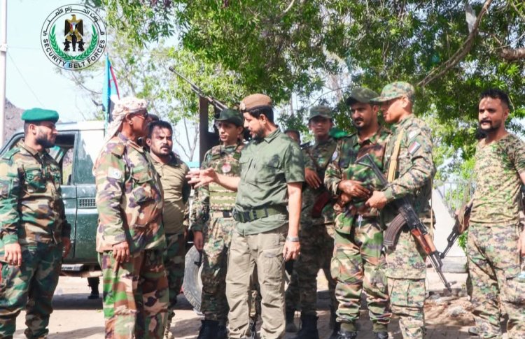 العقيد السرحي يتفقد عدد من قطاعات ونقاط حزام العاصمة عدن