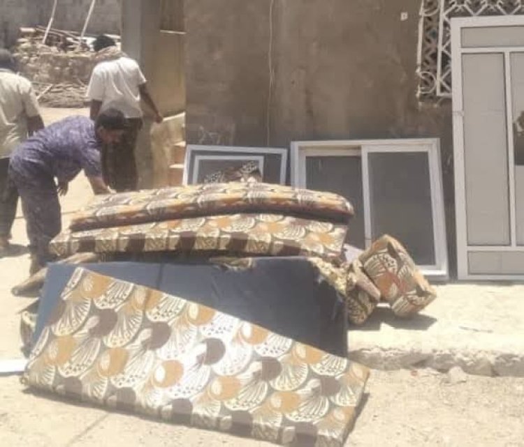 بعد ان قُيّدت العديد من قضايا السرقات ضد مجهول ...مركز شرطة روكب التابع لإدارة أمن مديرية المكلا يفك شفرة المجهول ويقوم بضبط عصابة مكونة من خمسة اشخاص جُلهم من ذوي السوابق