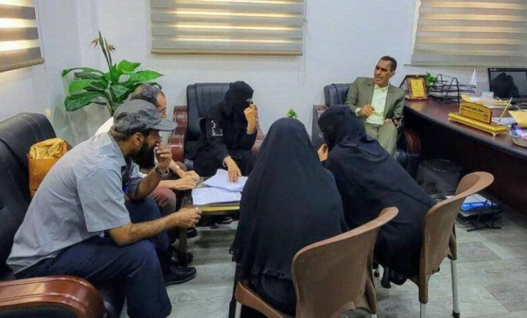 لجنة الاعتماد الأكاديمي في كلية اللغات بجامعة عدن تعقد اجتماعها الدوري