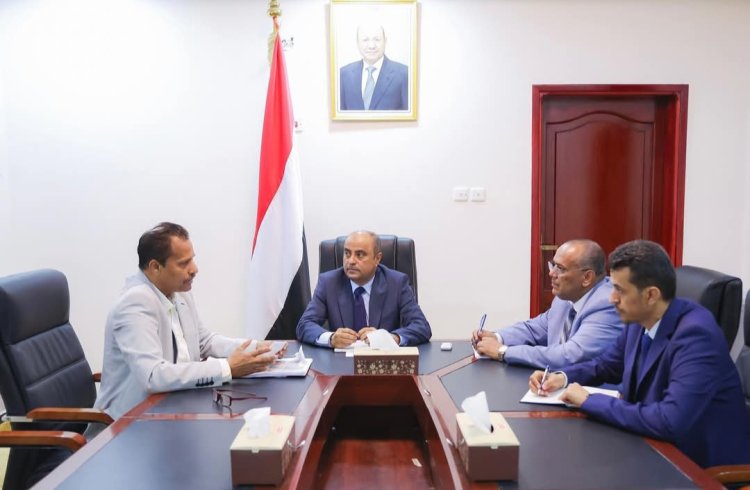 رئيس الوزراء يشدد على دور السلطات المحلية في خدمة المواطنين وتخفيف معاناتهم