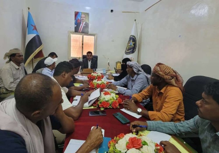 تنفيذية انتقالي سقطرى تناقش مستوى أداء إداراتها ومدى تنفيذها للأنشطة المقررة