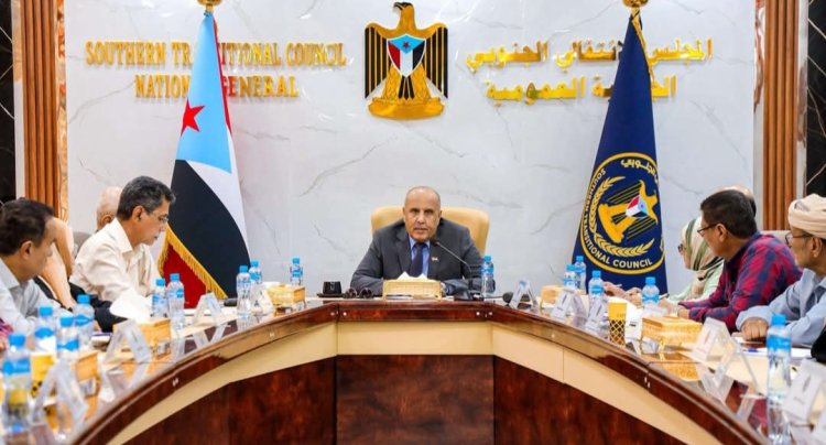 الهيئة الإدارية للجمعية الوطنية تناقش التدهور الخدمي والاقتصادي وتُحذّر من تداعيات رفع الدولار الجمركي