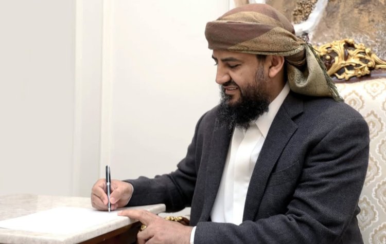 المحرمي يوجه بالتحقيق مع مدير شرطة دارسعد والأفراد المتورطين في اقتحام مسجد بالمنصورة واعتقال إمامه