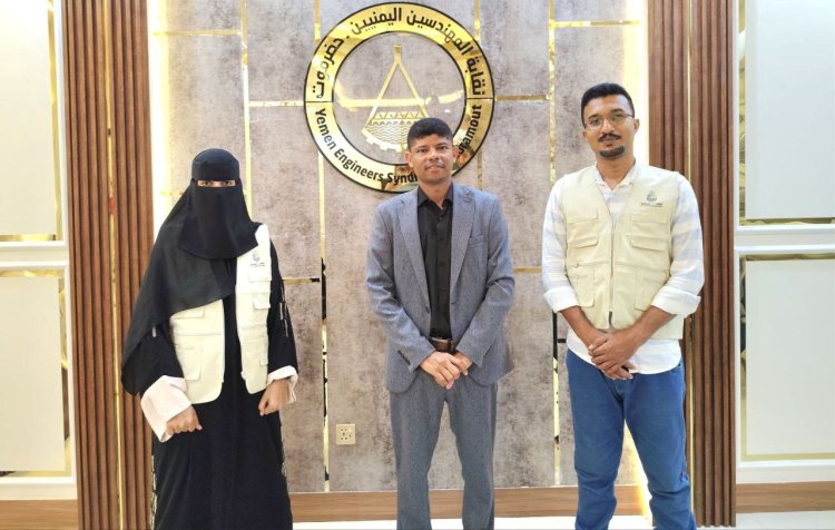 المدير التنفيذي لمنظمة "أثر" يلتقي رئيس نقابة المهندسين بحضرموت لبحث تعزيز سبل التعاون المشترك