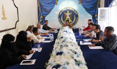 تنفيذية انتقالي حضرموت تحذّر من خطورة إنشاء معسكرات خارج إطار الدولة وتدعو للحفاظ على استقرار المحافظة