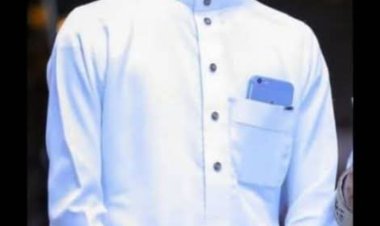 العميد المحمدي يعزي آل بامثقال في وفاة ابنهم الشاب "عبدالله"