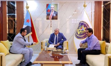 الكثيري يطّلع على سير العمل التنظيمي في انتقالي لحج والأوضاع العامة بالمحافظة