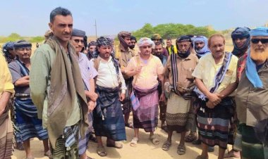 قيادات أمنية وعسكرية ومدنية تشارك في تشييع الجندي عمر عبدالله الفقيه بأحور