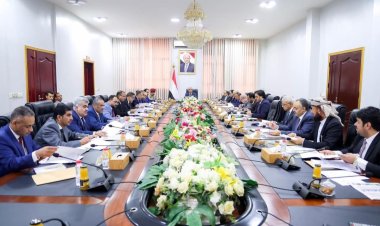 مجلس الوزراء يقف أمام الوضع الاقتصادي والخدمي ويتخذ عدداً من القرارات