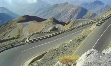 بدء تدشين فتح طريق عقبة ثرة من جهة مكيراس وسط ترقب لفتحها من جهة لودر