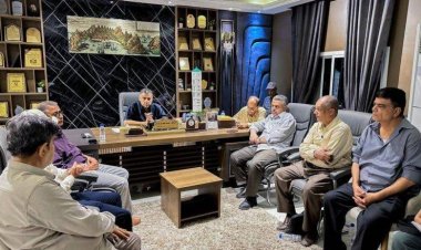 نائب محافظ عدن يترأس اجتماعا لمناقشة تحسين الأوضاع الخدمية بمديرية صيرة