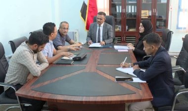 الأمين العام لمحلي حضرموت يشيد بالمبادرات الشبابية لمؤسسة حضرموت للثقافة