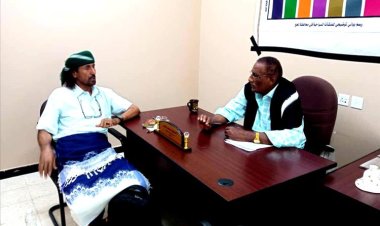 مدير عام مكتب السياحة محافظة لحج يناقش تحضيرات لمهرجان القمندان