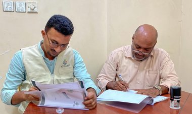 مكتب الشباب والرياضة بساحل حضرموت ومنظمة أثر الشبابية يوقعان مذكرة تفاهم لتنفيذ أنشطة شبابية ورياضية