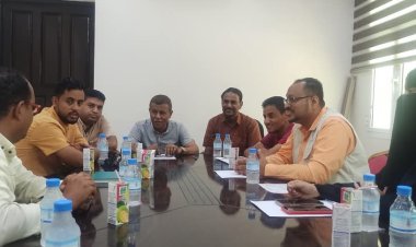 مدير عام الشحر يناقش مع جمعية الوصول الإنساني تنفيذ مشروع تقديم المساعدة متعددة القطاعات بمديرية الشحر