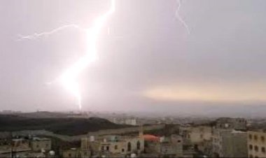 صاعقة رعدية تقتل طفل في المحويت اليمنية