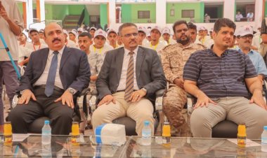 الأمين العام لمحلي حضرموت يدشّن المخيم الصيفي الثالث لمهارات طلاب الثانوية العامة بساحل حضرموت