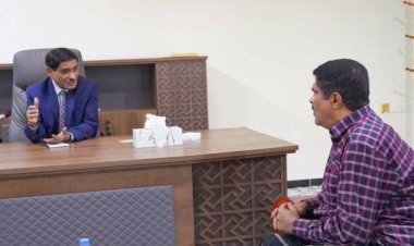 رئيس تنفيذية انتقالي حضرموت يطمئن على صحة اللواء البحسني ويهنئه بنجاح العملية الجراحية