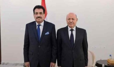 محافظ حضرموت يهنئ السفير سالم أحمد بلفقيه بمناسبة تعيينه سفيراً لدى جمهورية إندونيسيا الشقيقة