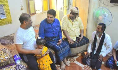 رئيس تنفيذية انتقالي حضرموت يطمئن على صحة الكابتن أحمد معنوز ويشيد بعطائه ومسيرته الرياضية والنضالية