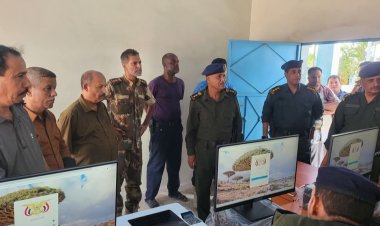 تدشين العمل بنظام الشهادة الإلكتروني في مصلحة الأحوال المدنية بمديرية الشحر