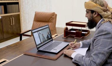 خلال لقائه القائم بأعمال السفير الأميركي.. المحرّمي: نؤكد عزمنا على هزيمة الحوثيين والإرهاب لتحقيق الاستقرار في بلادنا والمنطقة