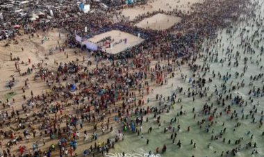 خفر السواحل بحضرموت ينقذ شاب ثلاثيني من الغرق في شواطئ شرمة