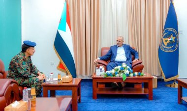 الرئيس الزُبيدي يطّلع على جاهزية قوات الأمن الخاصة ويشدد على أهمية تكثيف برامج التدريب ورفع القدرات