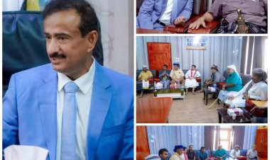 محافظ شبوة يشيد بالموقف المجتمعي الموحد في مواجهة جرائم الحرابة وقطع الطريق