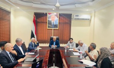 وزير المياه والبيئة يبحث مع وفد البنك الدولي مشاريع تعزيز قدرات قطاع المياه في اليمن