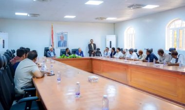 محافظ شبوة يجدد دعم استقلال القضاء ويؤكد على تعزيز التنسيق المشترك لخدمة المواطنين